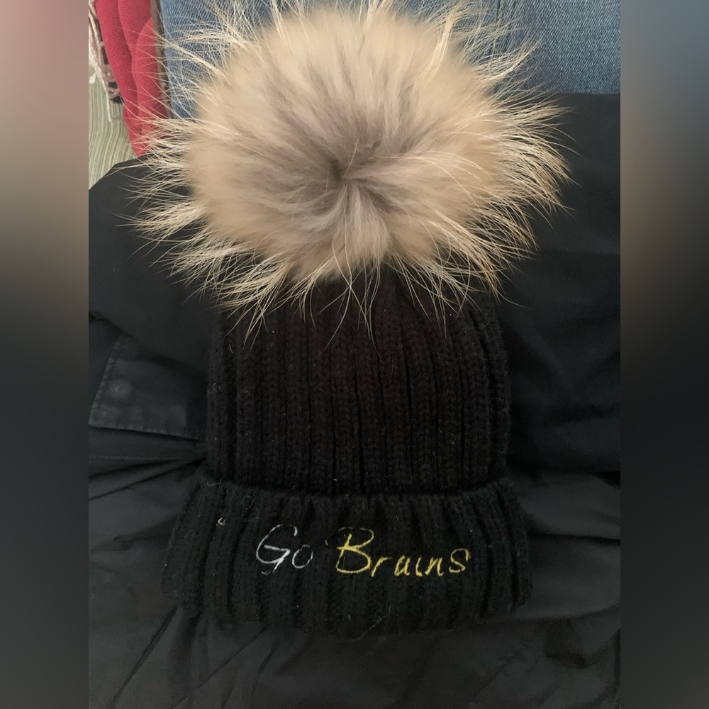 Bruins winter hat